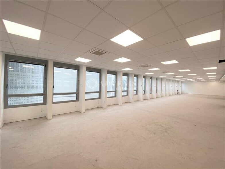 7377 Rue De Sèvres, Boulogne-Billancourt à louer - Photo de l’immeuble – Image 3 sur 12