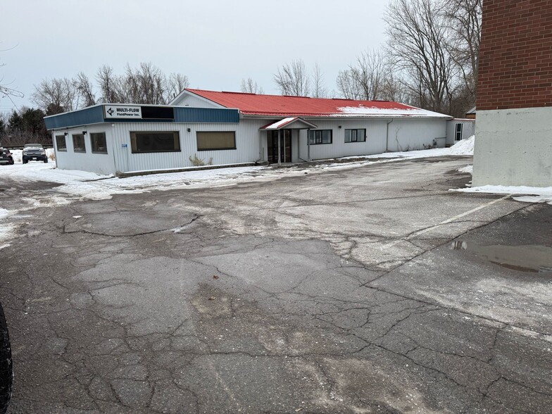 495 Dundas St W, Belleville, ON à louer - Photo de l’immeuble – Image 1 sur 16