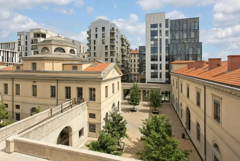 11 Bis Quai Perrache, Lyon à louer - Photo de l’immeuble – Image 3 sur 30