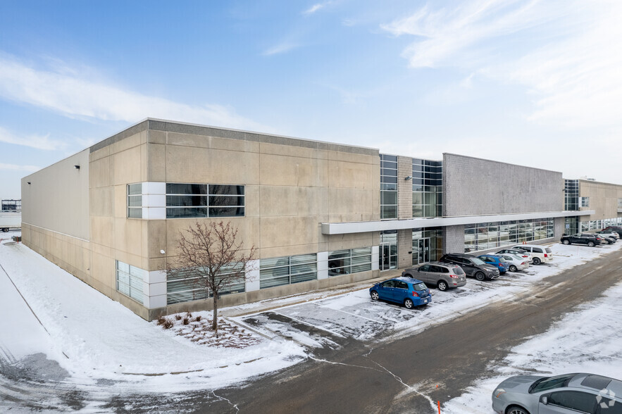 3600 Rue F.-X.-Tessier, Vaudreuil-dorion, QC à louer - Photo de l’immeuble – Image 3 sur 10
