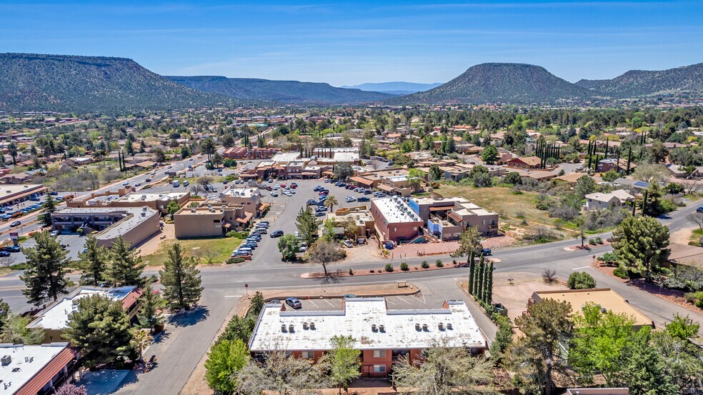 70 Bell Rock Blvd, Sedona, AZ à vendre - Photo de l’immeuble – Image 2 sur 37