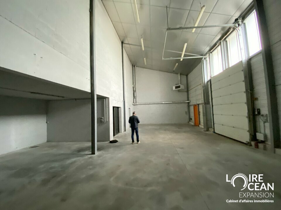 Industriel/Logistique dans Saint-Lumine-de-Clisson à louer Photo intérieure– Image 1 sur 9