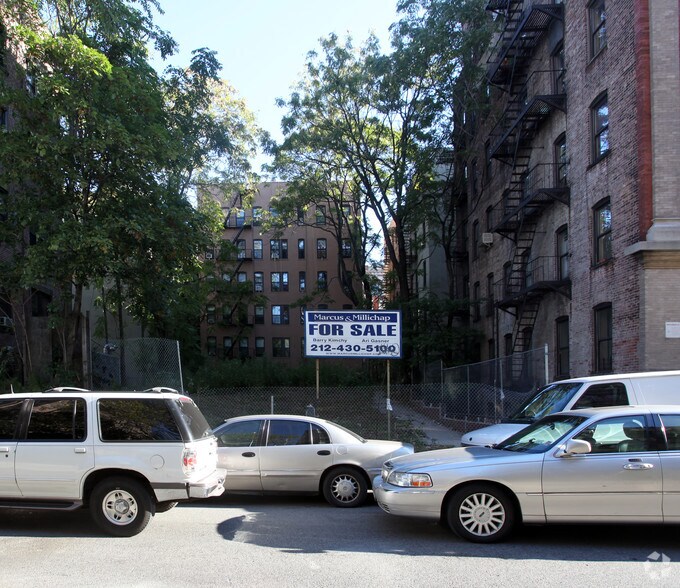 467 W 157th St, New York, NY à vendre - Photo de l’immeuble – Image 3 sur 4