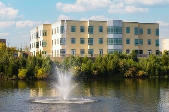 46090 Lake Center Plz, Sterling, VA à louer Photo intérieure– Image 2 sur 7