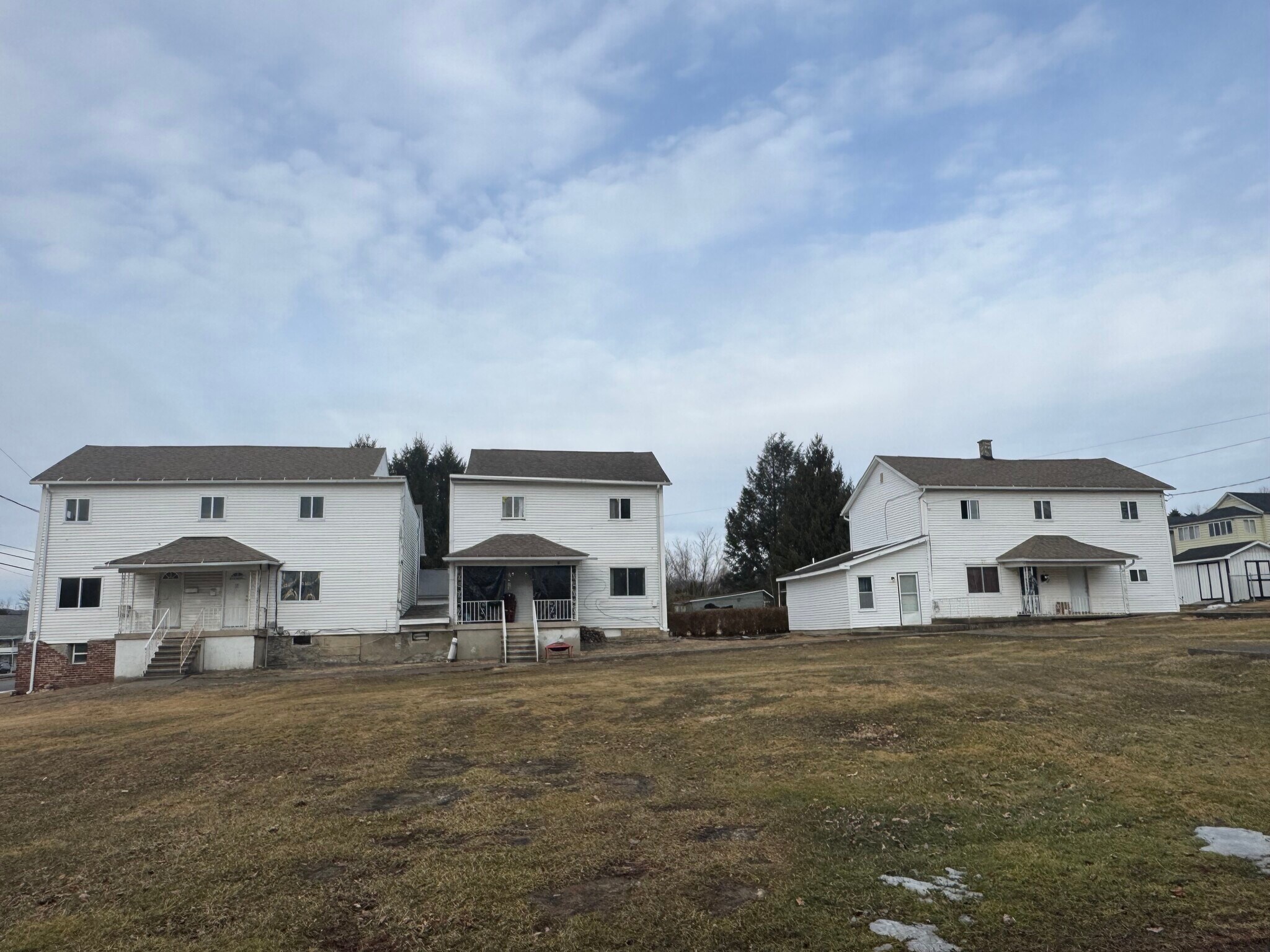 1055 Carmalt St, Dickson City, PA à vendre Photo principale– Image 1 sur 2