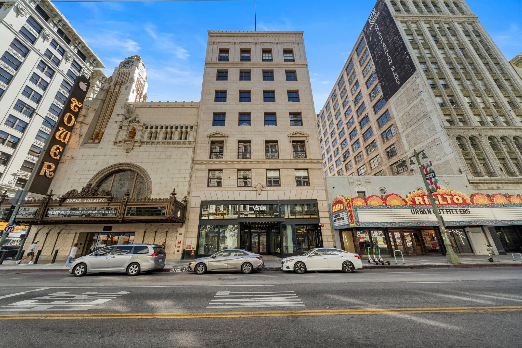 808 S Broadway, Los Angeles, CA à louer Photo principale– Image 1 sur 27
