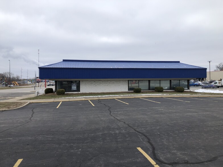 1401 S Dirksen, Springfield, IL à louer - Photo de l’immeuble – Image 3 sur 4