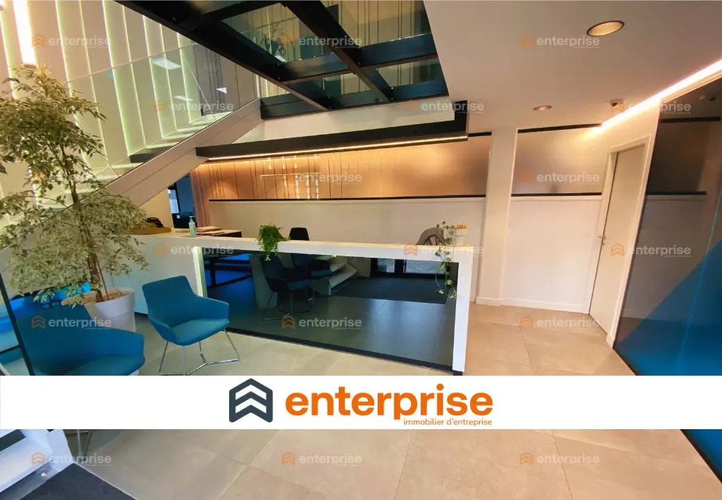 Bureau dans VILLENEUVE-D'ASCQ à vendre Hall d’entrée– Image 1 sur 6