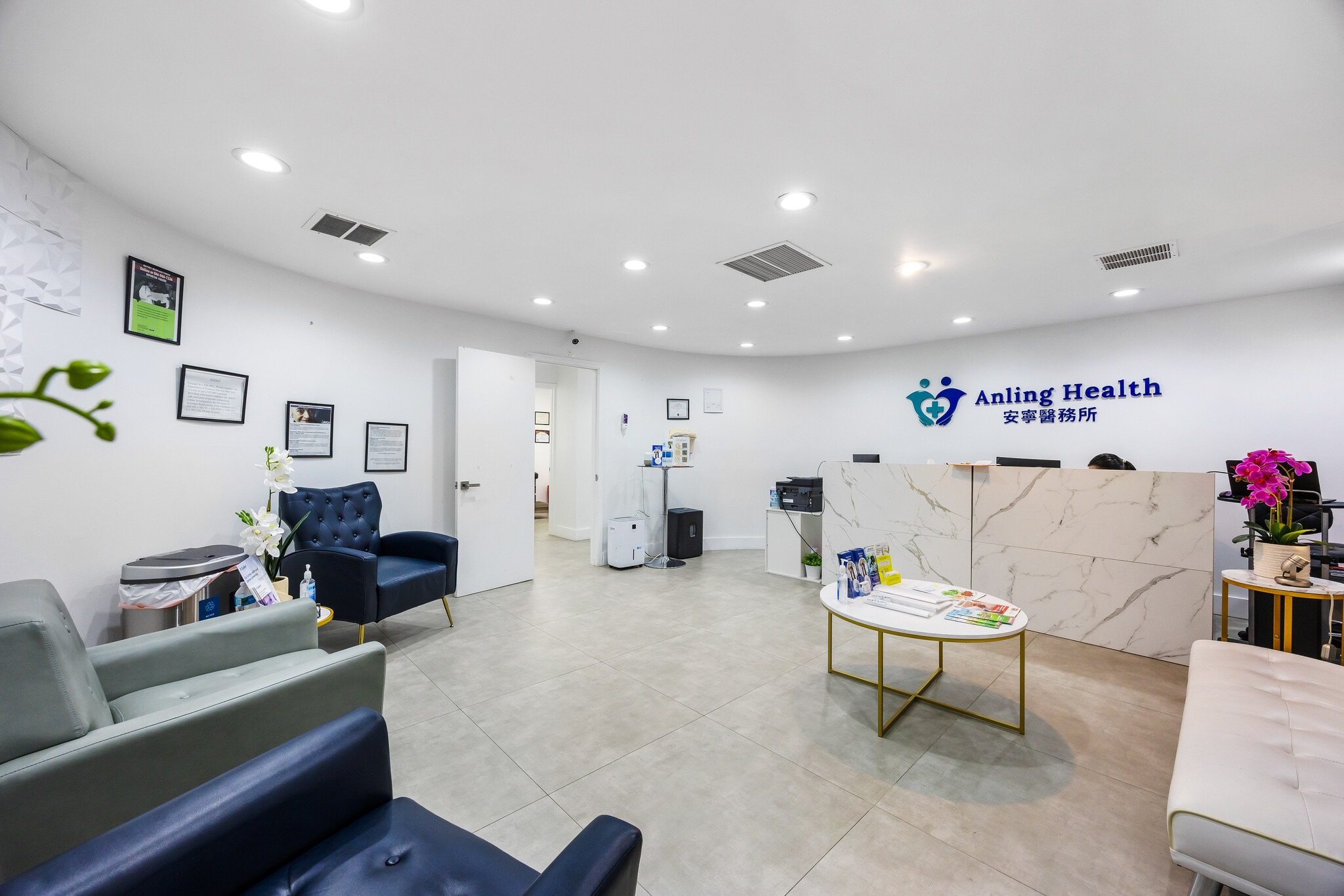 150 NW 70th Ave, Plantation, FL à louer Photo intérieure– Image 1 sur 14