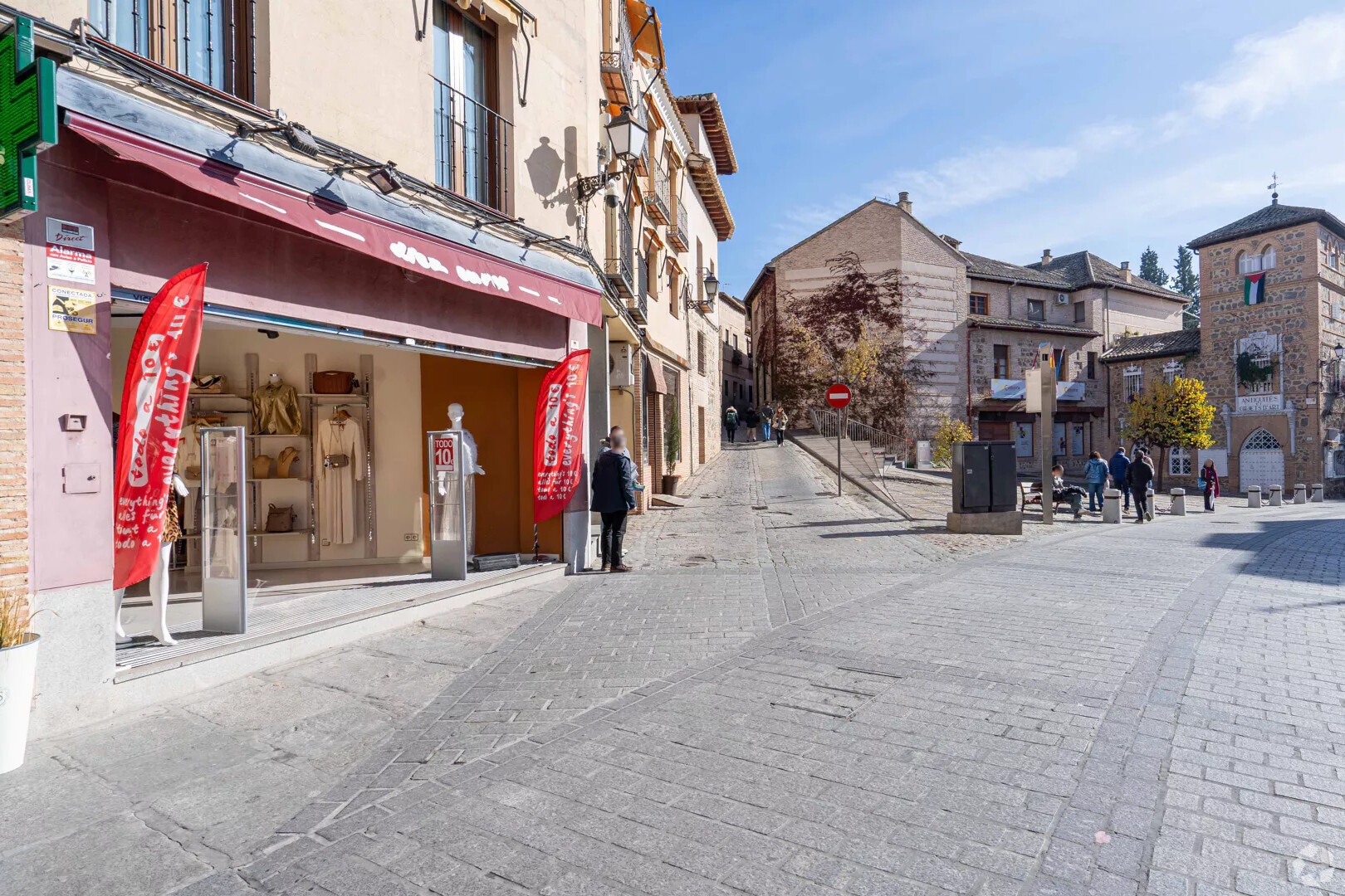 Local commercial dans Toledo, Toledo à louer Photo intérieure– Image 1 sur 2