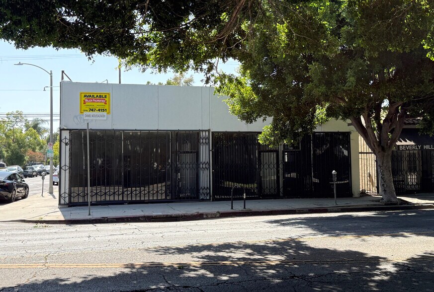 553-557 S Fairfax Ave, Los Angeles, CA à louer - Photo de l’immeuble – Image 2 sur 4