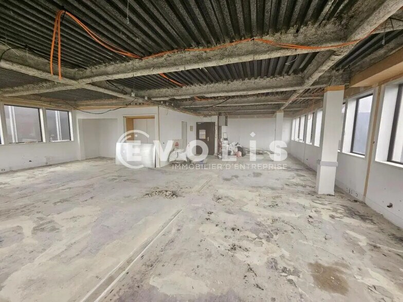 Bureau dans Malakoff à louer - Photo intérieure – Image 1 sur 6