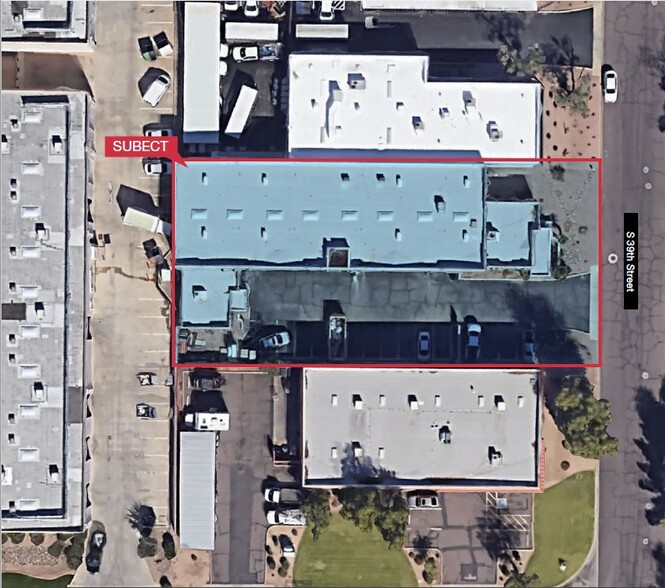 5230 S 39th St, Phoenix, AZ à louer - Photo de l’immeuble – Image 2 sur 2