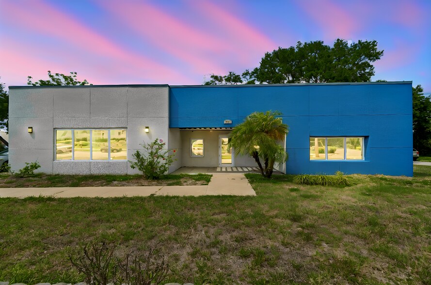 3209 30th Ave S, Saint Petersburg, FL à vendre - Photo de l’immeuble – Image 2 sur 21