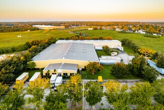 Plus de détails pour 900 Armstrong Blvd, Kissimmee, FL - Industriel/Logistique à louer
