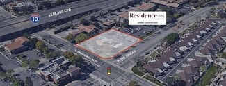 Plus de détails pour 701 S Indian Hill Blvd, Claremont, CA - Local commercial à louer