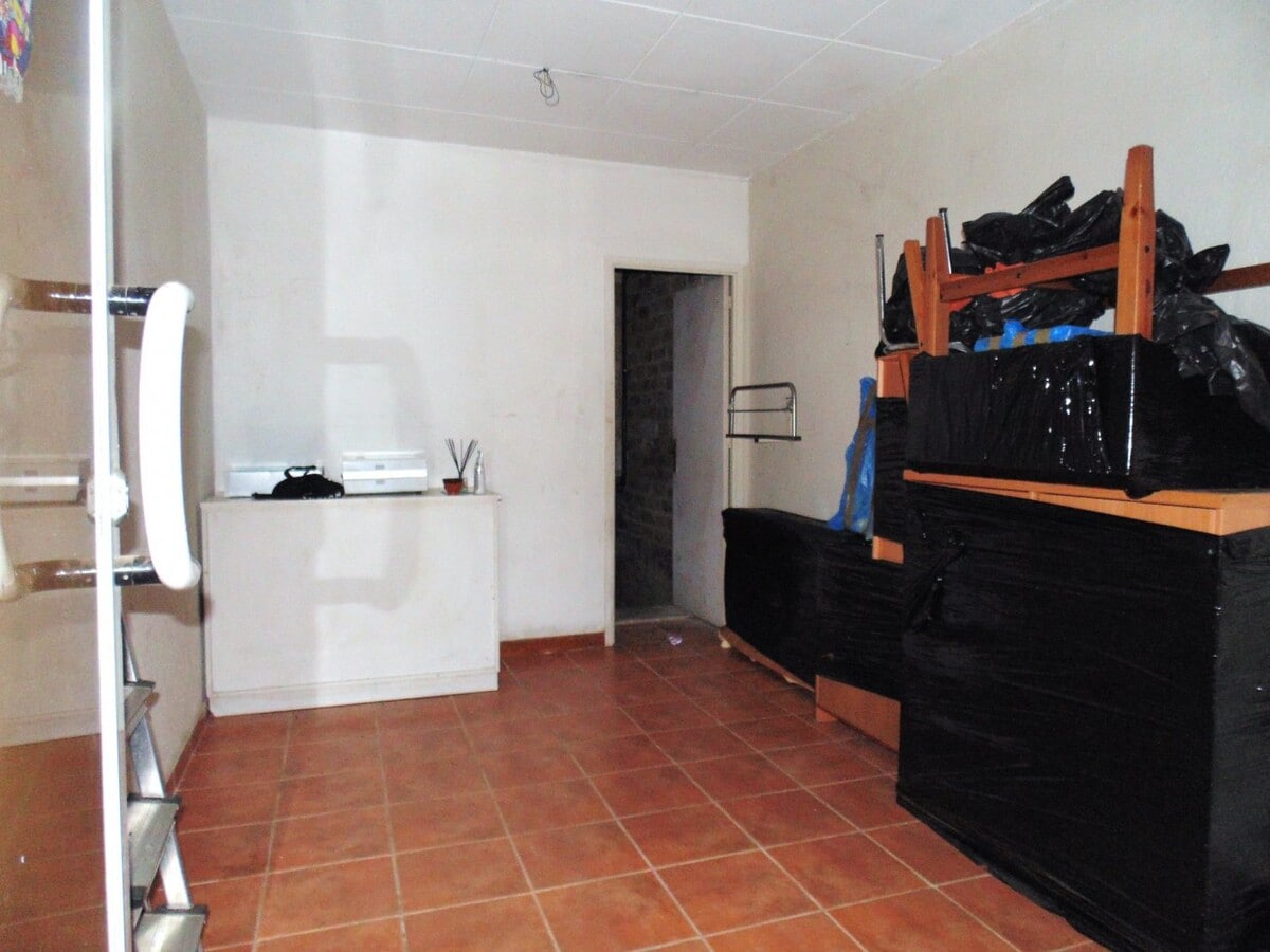 Sabadell, BAR 08206 - Lot Pt01 - - Photo intérieure - Image 2 of 17