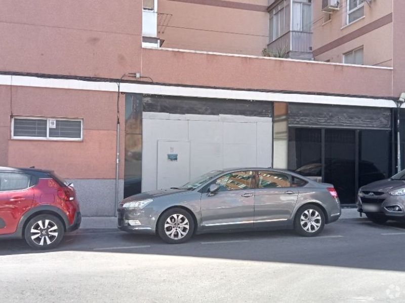 Immeuble residentiel dans Madrid, Madrid à vendre Photo intérieure– Image 1 sur 2