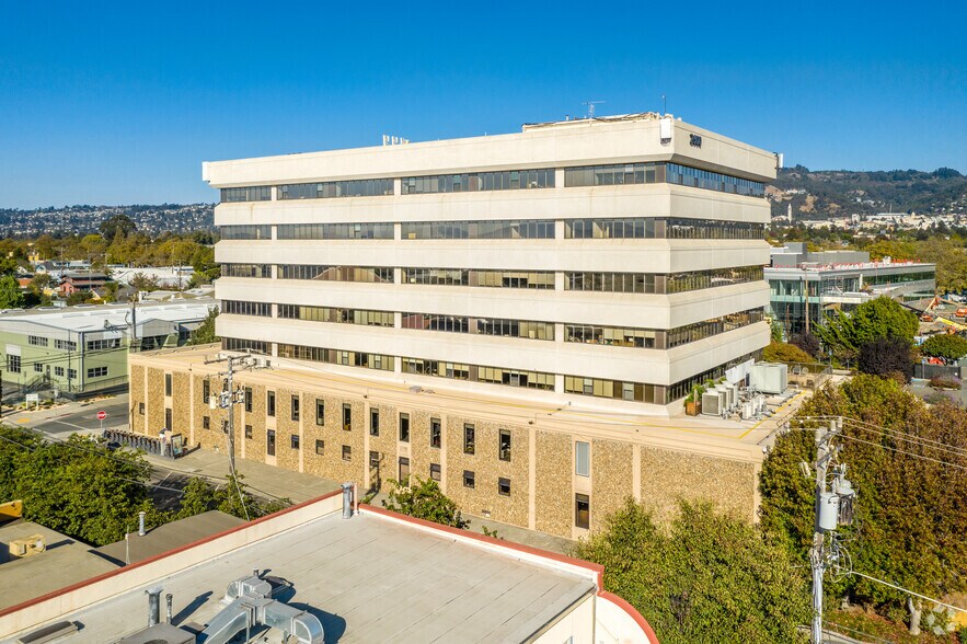 2600 10th St, Berkeley, CA à louer - Photo de l’immeuble – Image 3 sur 13