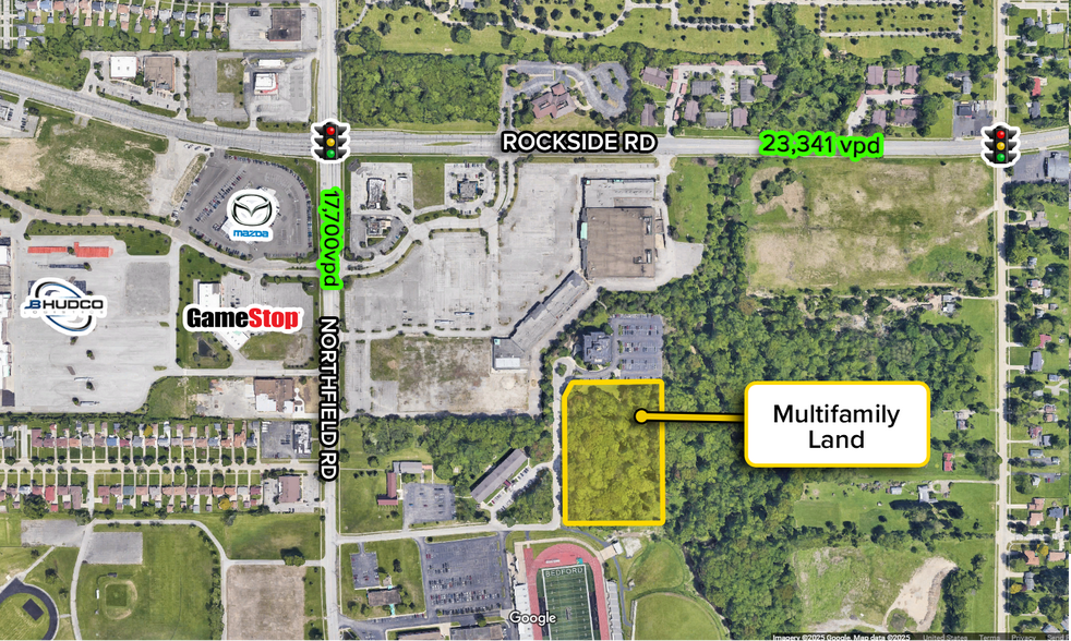 Mortimer Rd, Bedford, OH à vendre - Photo de l’immeuble – Image 2 sur 4