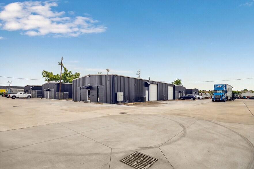 4041-4071 Hollister Rd, Houston, TX à louer - Photo de l’immeuble – Image 2 sur 40