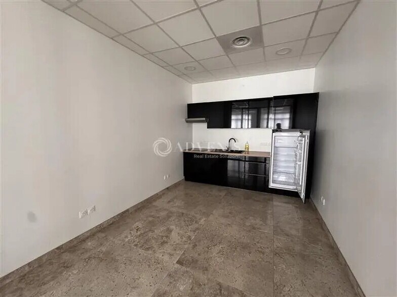 Bureau dans Chessy à louer - Photo de l’immeuble – Image 2 sur 6