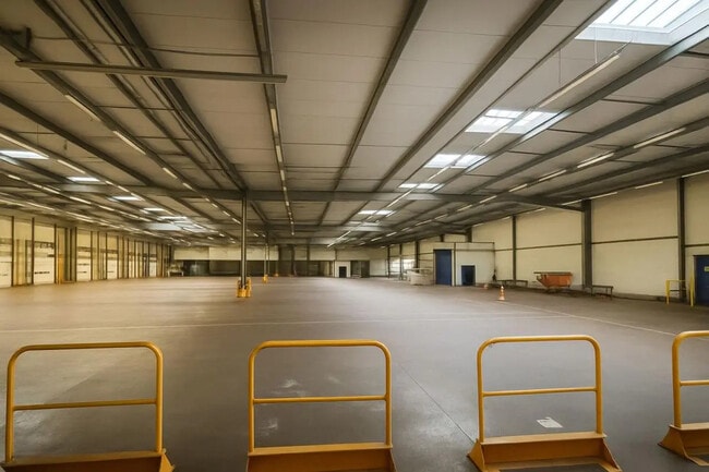 Plus de détails pour Industriel/Logistique à louer