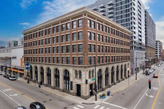 Plus de détails pour 801 W Madison St, Chicago, IL - Hôtellerie à vendre