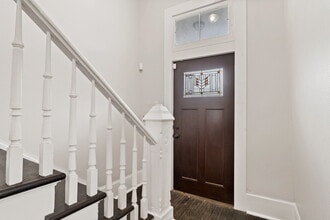 620 N Flores St, San Antonio, TX à louer Photo intérieure– Image 2 sur 15