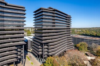 Plus de détails pour 2 Ravinia Dr, Atlanta, GA - Bureau à louer