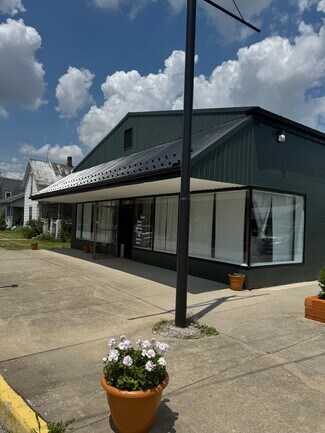 Plus de détails pour 200 W Main St, Cridersville, OH - Local commercial à louer