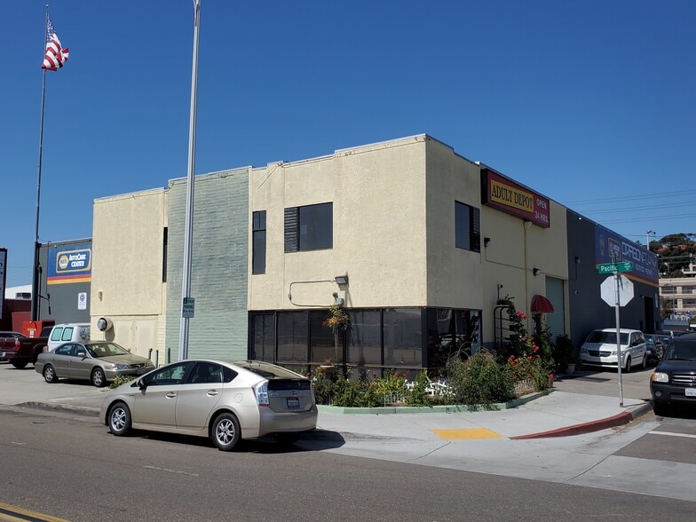 4055 Pacific Hwy, San Diego, CA à louer - Photo principale – Image 1 sur 3