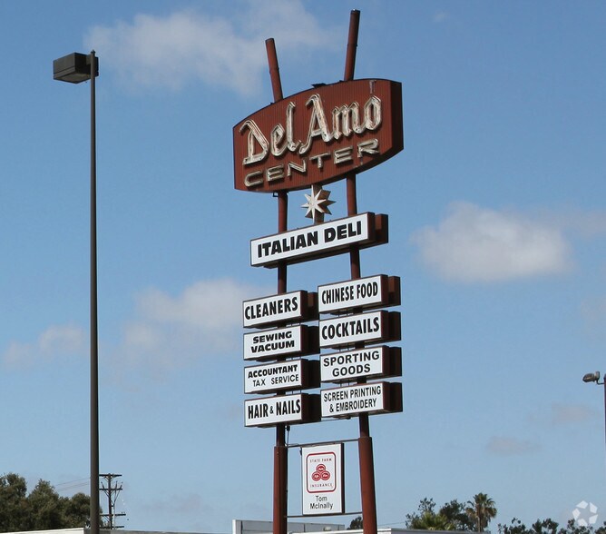 5518-5534 Del Amo Blvd, Lakewood, CA à louer - Photo de l’immeuble – Image 3 sur 4