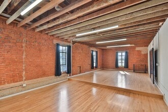 446 S La Brea Ave, Los Angeles, CA à louer Photo intérieure– Image 2 sur 6