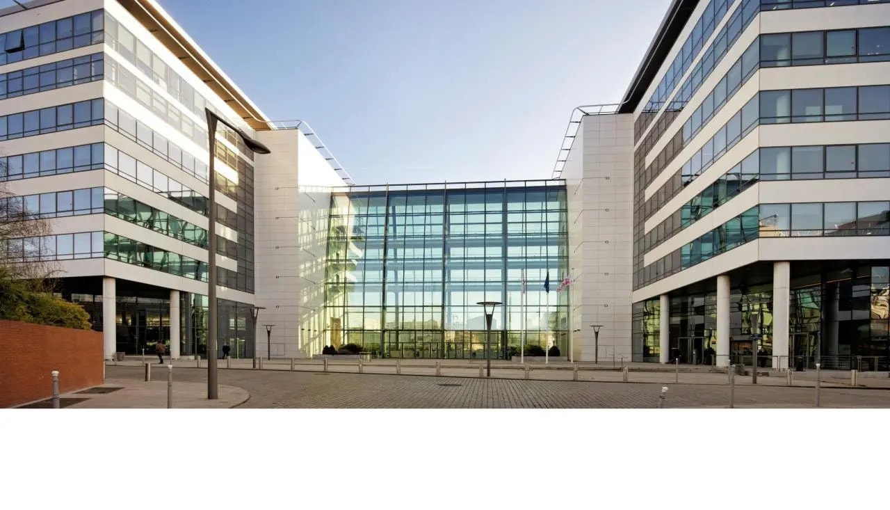 1 Rue Du Débarcadère, Colombes à louer Photo de l’immeuble– Image 1 sur 14