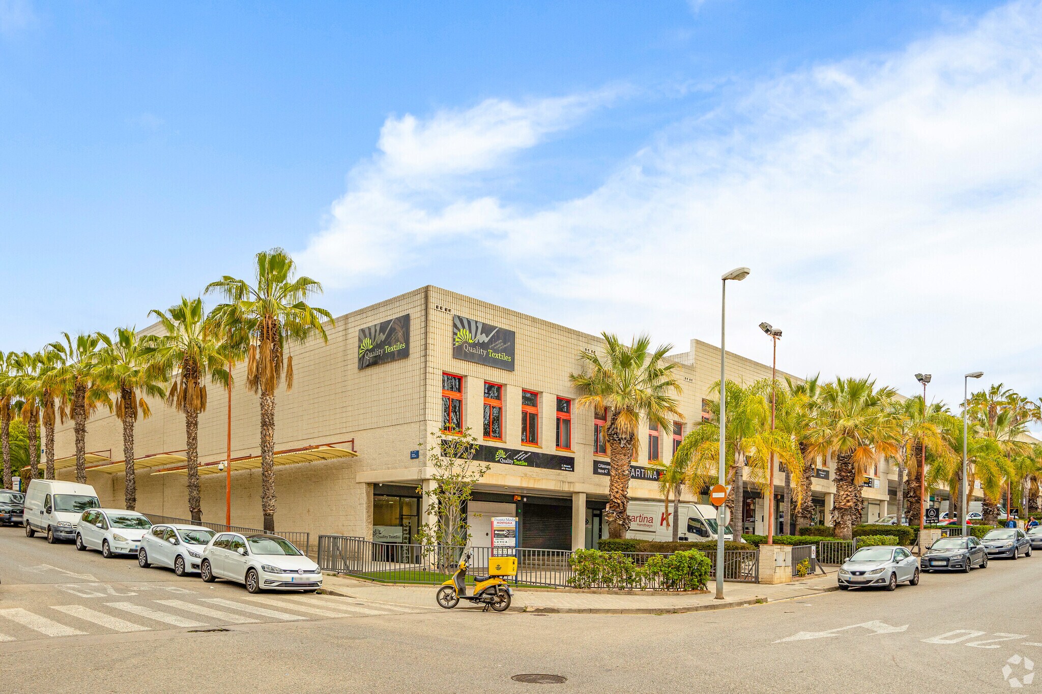 Industriel/Logistique dans Badalona, Barcelona à vendre Photo principale– Image 1 sur 3
