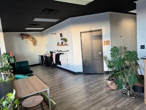 20658-20750 Hall Rd, Clinton Township, MI à louer Photo intérieure– Image 2 sur 5