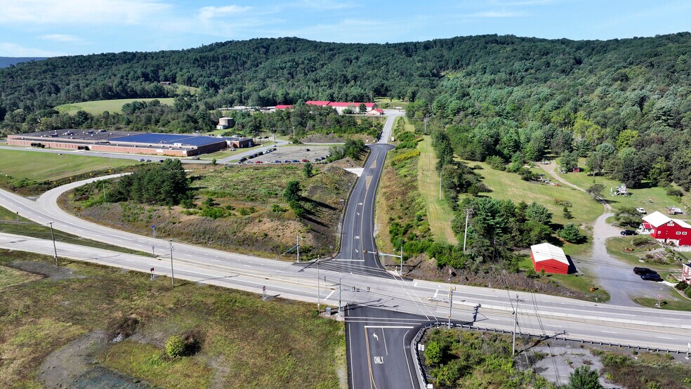 1942 Pappys Ln, Orwigsburg, PA à vendre - Aérien – Image 3 sur 44