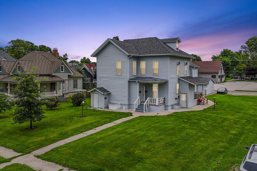 920 High St, Grinnell, IA à vendre - Photo de l’immeuble – Image 1 sur 62