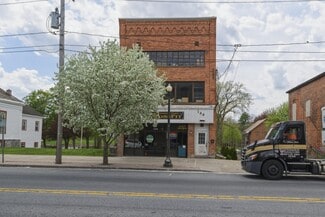 Plus de détails pour 143 Broadway, Fort Edward, NY - Local commercial à vendre