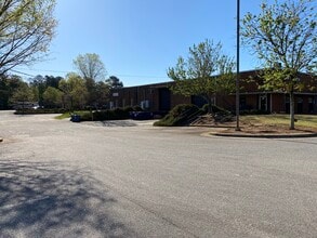7920 Macon Hwy, Watkinsville, GA à louer Photo de l’immeuble– Image 2 sur 5