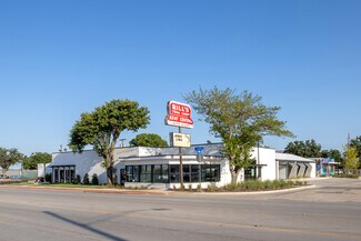 Plus de détails pour 300 E Division St, Arlington, TX - Local commercial à louer