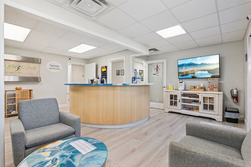 17425 7th St, Montverde, FL à vendre - Photo de l’immeuble – Image 2 sur 22