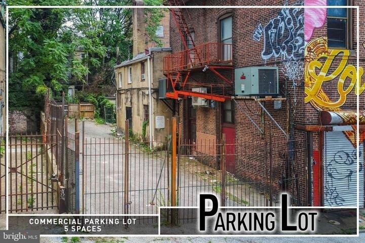 311 Tyson st, Baltimore, MD à vendre Photo principale– Image 1 sur 9