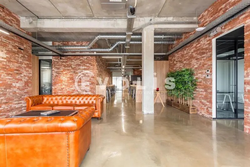 4 Rue Marcel Dassault, Genas à vendre Photo de l’immeuble– Image 1 sur 14