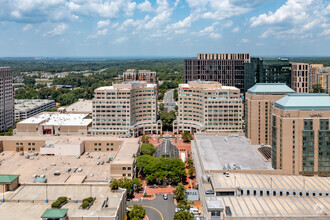 11921 Freedom Dr, Reston, VA - VUE AÉRIENNE  vue de carte