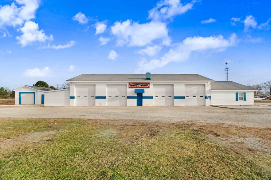 2379 US Highway 13 N, Goldsboro, NC à louer - Photo de l’immeuble – Image 1 sur 19