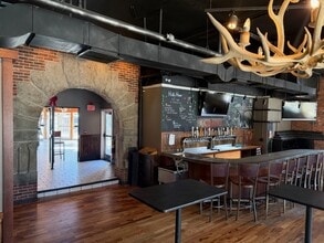 1173-1181 Elm St, Manchester, NH à louer Photo intérieure– Image 2 sur 8