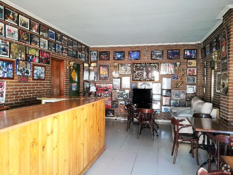 View Photo