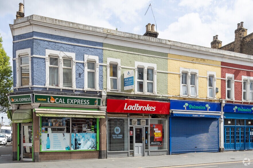 236 High Road Leyton, Londres à vendre - Photo de l’immeuble – Image 2 sur 2